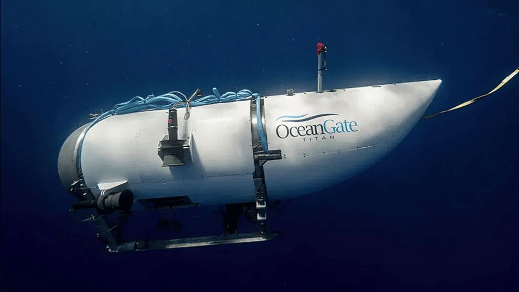 Titan yo'lovchilar bilan cho'kib ketganidan so'ng, OceanGate Expeditions Titanikga sayohatlarni sotishda davom etmoqda.