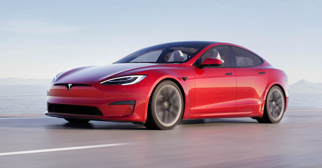 Tesla avtomobil yetkazib berish bo‘yicha rekordni yangiladi: bir yilda 1,3 milliondan ortiq va chorakda 400 mingdan ortiq.